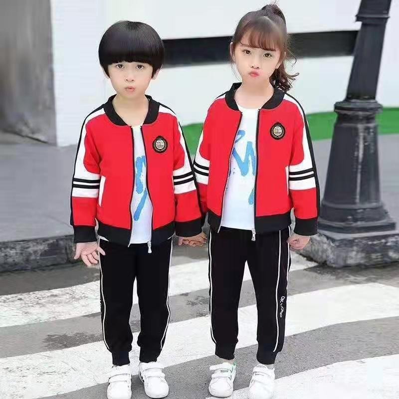 校服